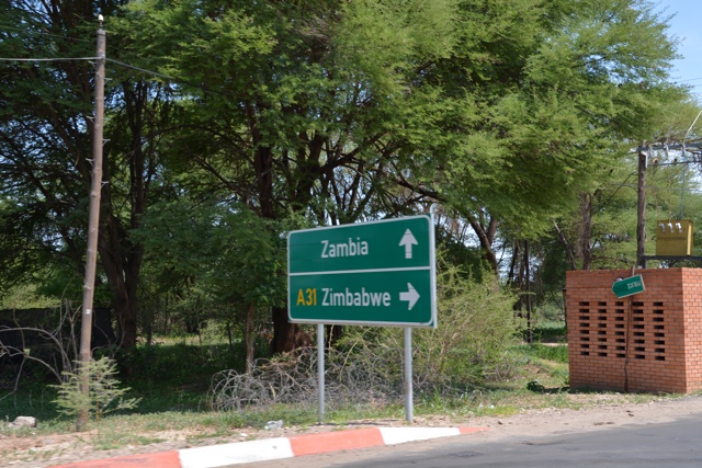 zambia-and-zimbabwe-border