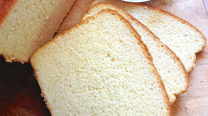 Bakers reduce bread price