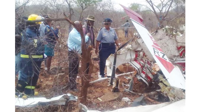 Villagers recount gory crash: Six perish...