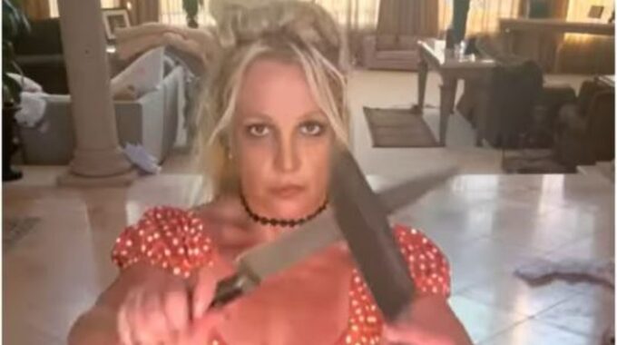 Britney Spears: Police check on singer after she posts video of herself dancing with knives