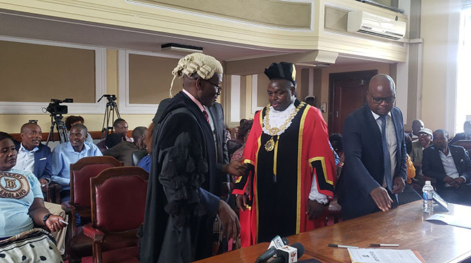 Harare elects “recalled” councillor as new mayor